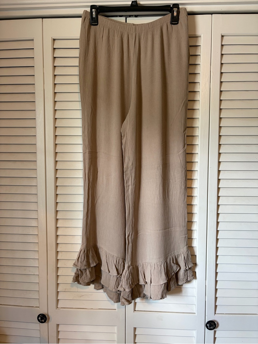 Melissa Paige Neutral Taupe Wide-Leg Ruffle Hem Pants